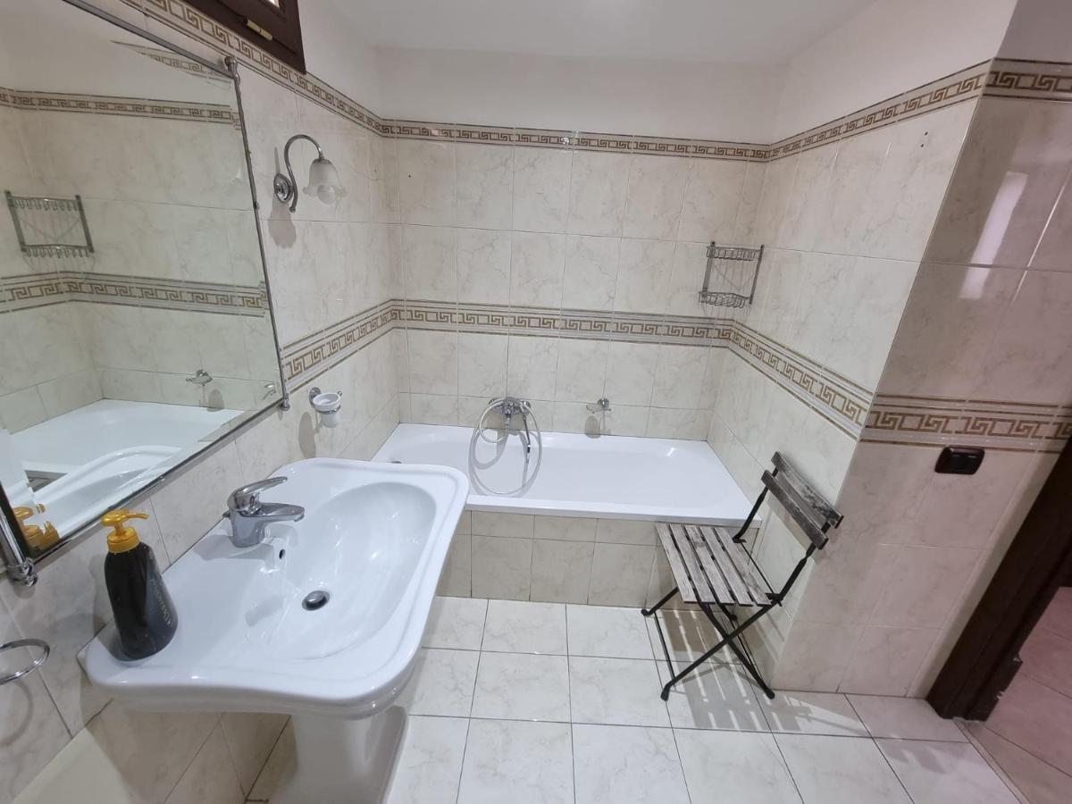 Montesanto Top Terrace II Apartment เนเปิลส์ ภายนอก รูปภาพ
